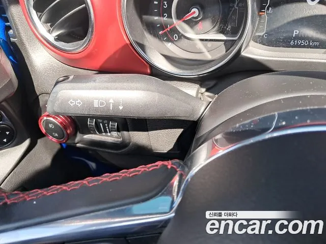 Jeep Wrangler JL — Фото автомобиля 10