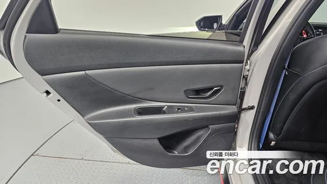 Hyundai Avante — Фото автомобиля 14