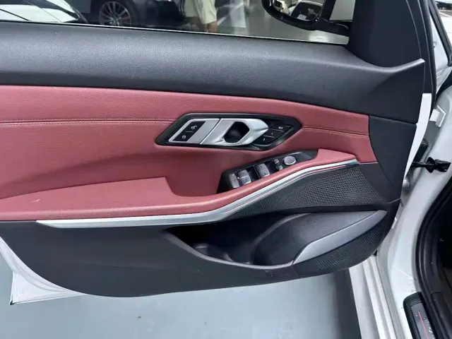 BMW i3 — Фото автомобиля 8
