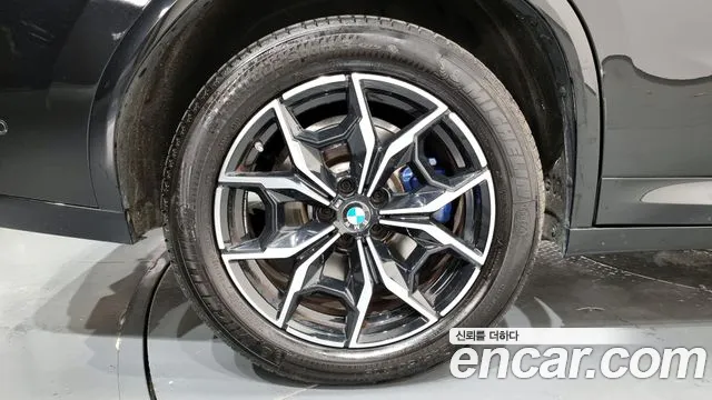 BMW X4 xDrive20i M Sport — Фото автомобиля 5