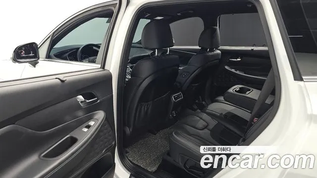 Hyundai Santafe Новый Santa Fe Бензин 2.5T 2WD — Фото автомобиля 9