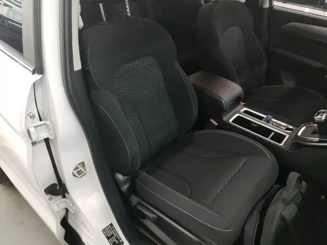 Haval M6 — Фото автомобиля 24
