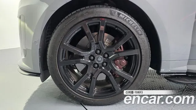 Land Rover Range Rover Sport — Фото автомобиля 5