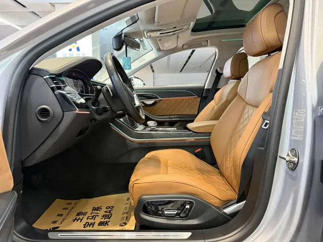 Audi A8 — Фото автомобиля 6