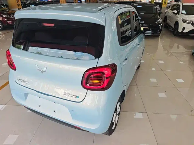 Wuling Hongguang Mini EV — Фото автомобиля 6