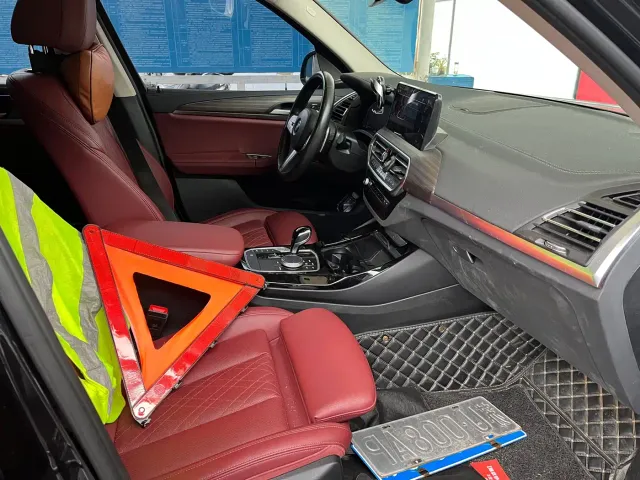 BMW X3 — Фото автомобиля 6