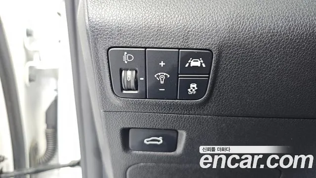 Kia K5 Generation 3 — Фото автомобиля 13