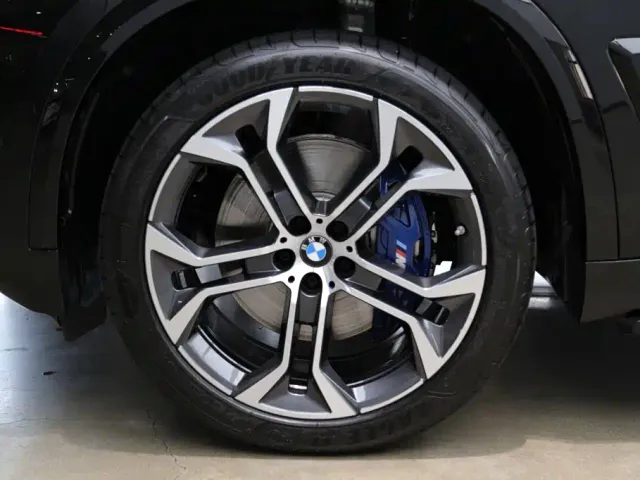 BMW X5 — Фото автомобиля 26