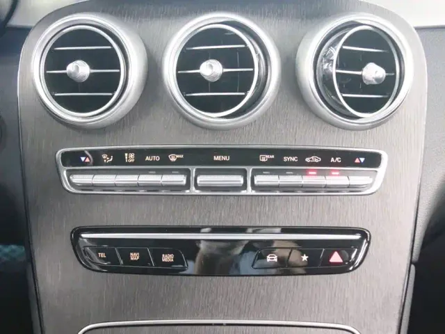 Mercedes-Benz GLC Coupe — Фото автомобиля 9