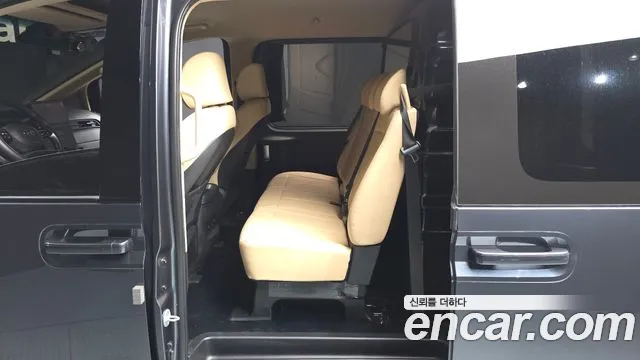 Hyundai Staria Staria Карго 5 мест — Фото автомобиля 25