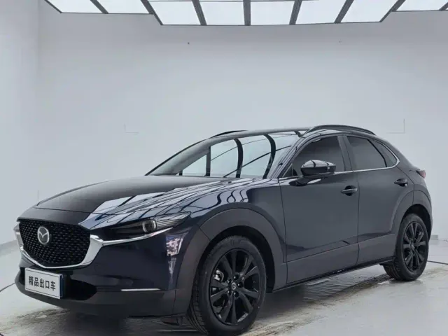 Фотография автомобиля — Mazda CX-30