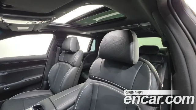 Genesis G90 RS4 — Фото автомобиля 12