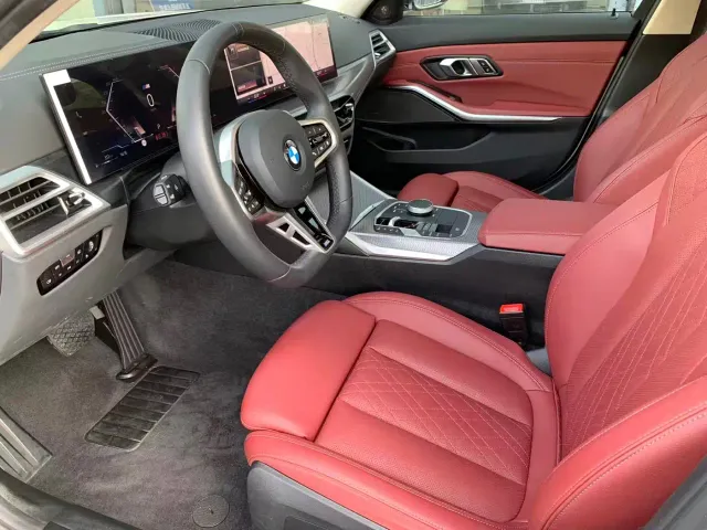 BMW 3 Series — Фото автомобиля 12
