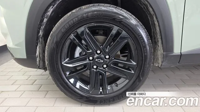 ChevroletGMDaewoo Trax Trax Кроссовер — Фото автомобиля 5