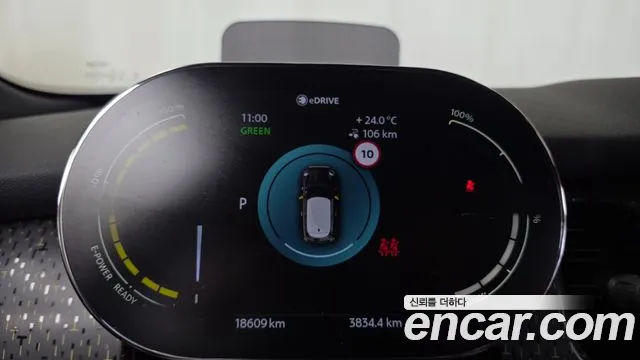 MINI Cooper Cooper Electric — Фото автомобиля 8