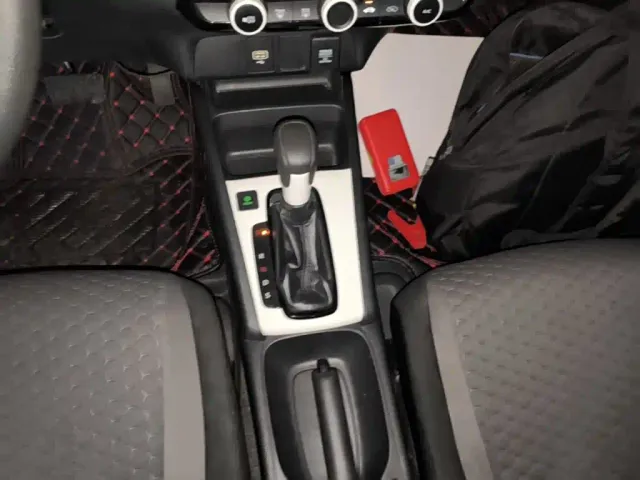 Honda Fit — Фото автомобиля 13