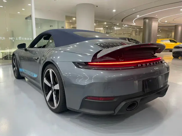 Porsche 911 — Фото автомобиля 4