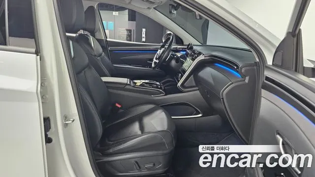 Hyundai Tucson Tucson (NX4) Бензин 1.6 турбо 2WD — Фото автомобиля 11