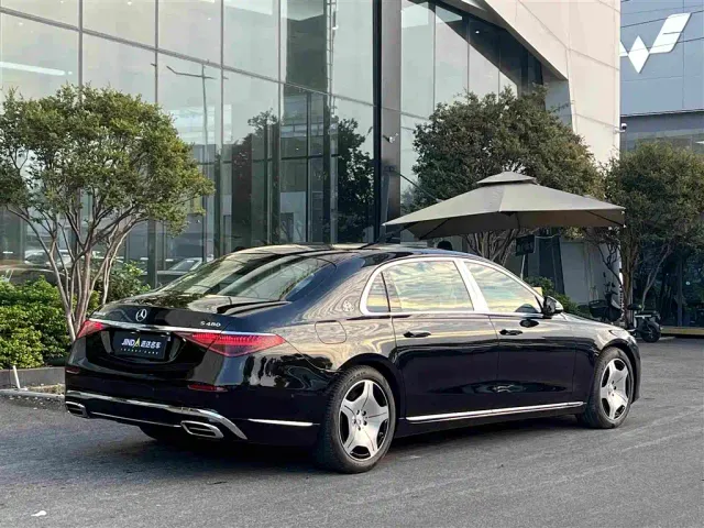 Mercedes-Benz Maybach S-Class — Фото автомобиля 12
