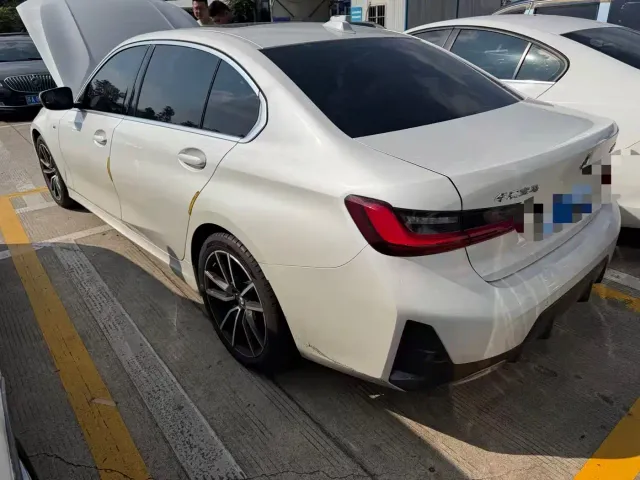 BMW 3 Series — Фото автомобиля 3
