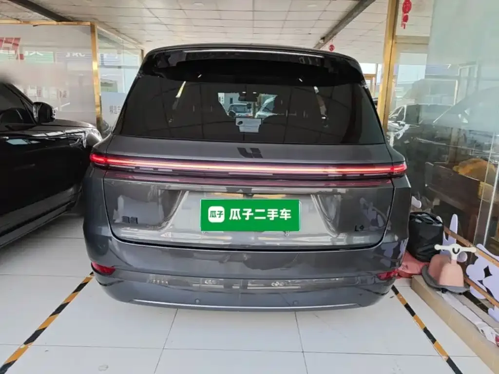 Li Auto Li Xiang L9 2022 Max — Фото автомобиля 5