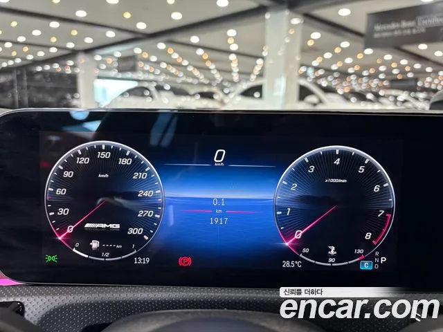 Mercedes-Benz A-Class — Фото автомобиля 12