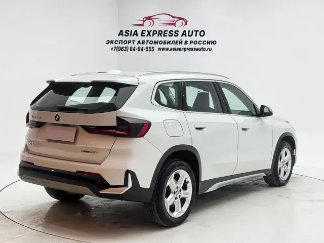 BMW X1 — Фото автомобиля 4