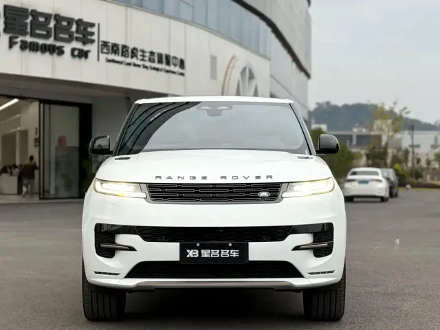 Land Rover Range Rover Sport — Фото автомобиля 2