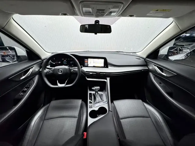 Changan CS35 Plus — Фото автомобиля 13