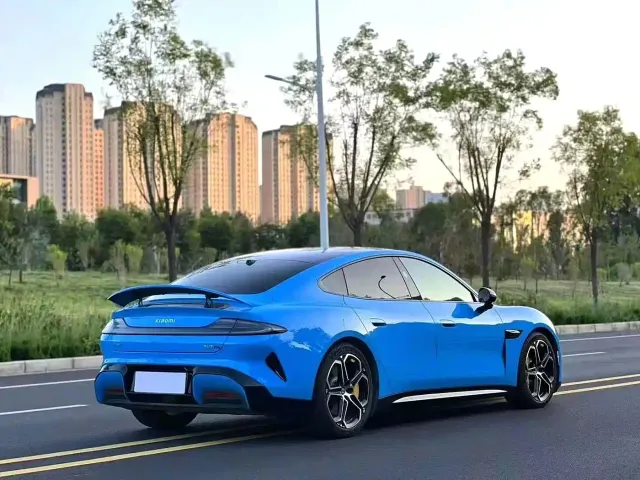 Xiaomi SU7 — Фото автомобиля 9