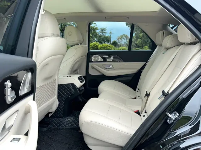 Mercedes-Benz GLE-Class — Фото автомобиля 9