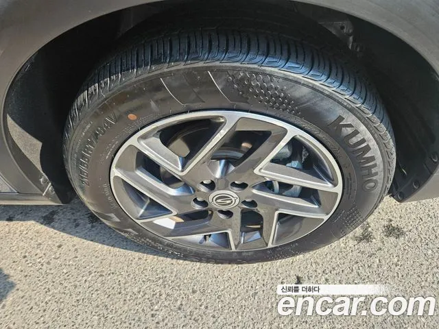 KG_Mobility_Ssangyong TIBOLI Very New Tivoli Бензин 1.5 2WD — Фото автомобиля 9