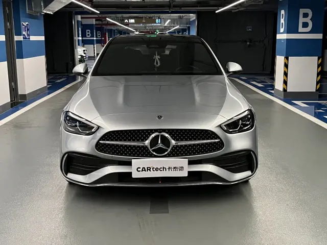 Mercedes-Benz C-Class — Фото автомобиля 2