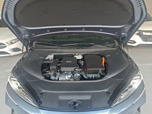 BYD Seal — Фото автомобиля 19