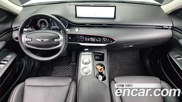 Genesis GV70 — Фото автомобиля 10