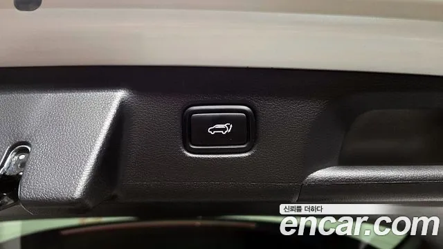 Hyundai Palisade Palisade Дизель 2.2 2WD — Фото автомобиля 30