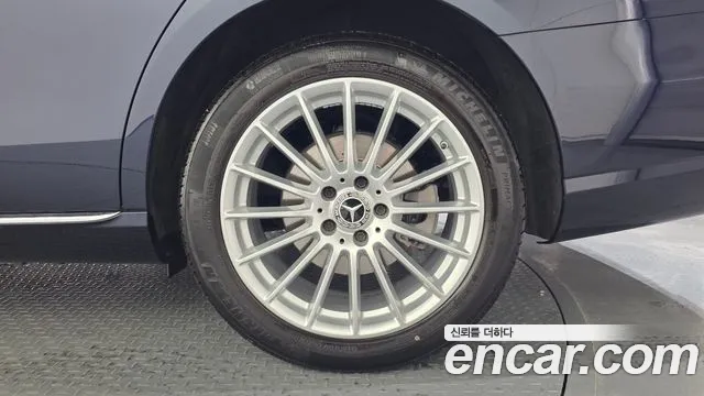 Mercedes-Benz E-Class W213 — Фото автомобиля 6