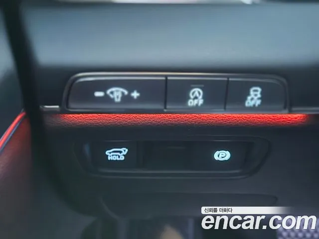 Genesis GV80 — Фото автомобиля 12