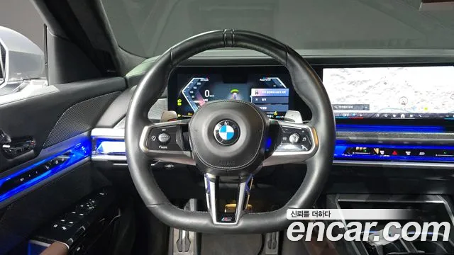 BMW 7 Series G70 — Фото автомобиля 19