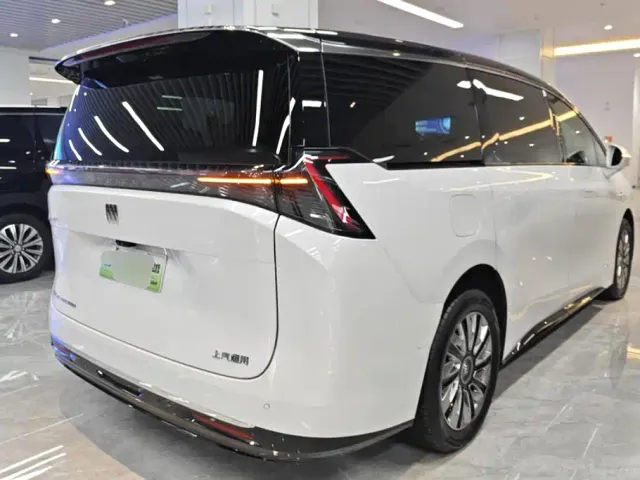 Buick Zhijing Shijia — Фото автомобиля 3