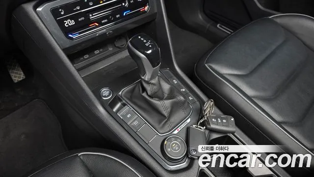 Volkswagen Tiguan Tiguan 2 поколение 2.0 TDI 4Motion Prestige — Фото автомобиля 8