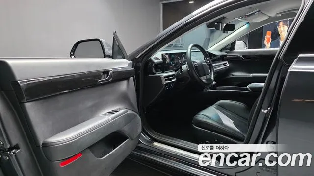 Hyundai Grandeur Grandeur (GN7) — Фото автомобиля 10