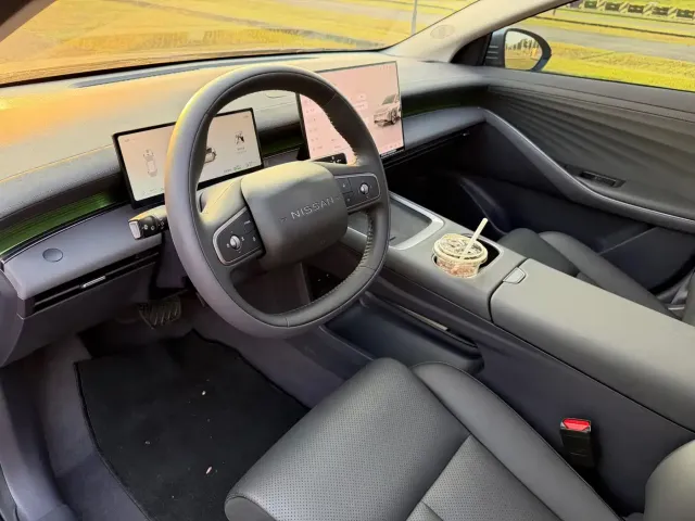 Nissan Nissan N6 2025 Mid Configuration — Фото автомобиля 13