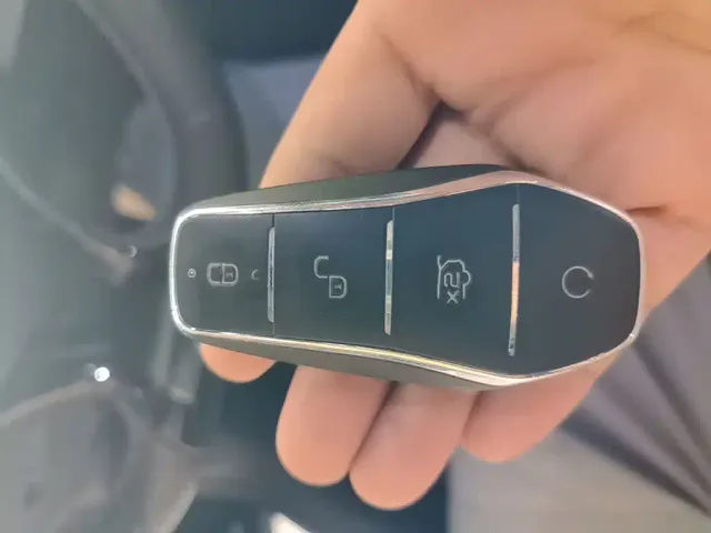 BYD Seal — Фото автомобиля 8