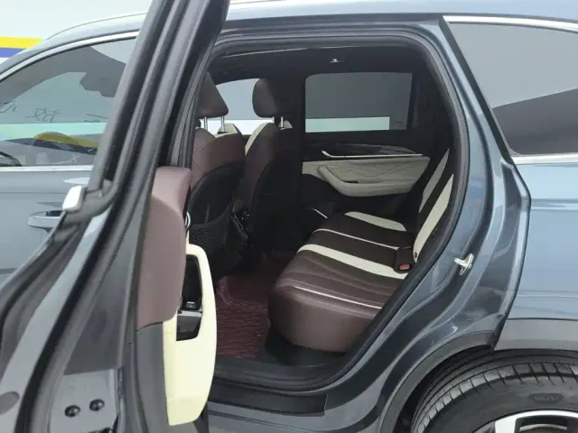 Geely Xingyue L — Фото автомобиля 11