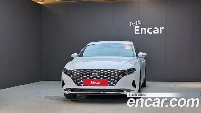Hyundai Grandeur Новый Grandeur IG — Фото автомобиля 3