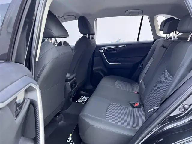 Toyota Wildlander — Фото автомобиля 17