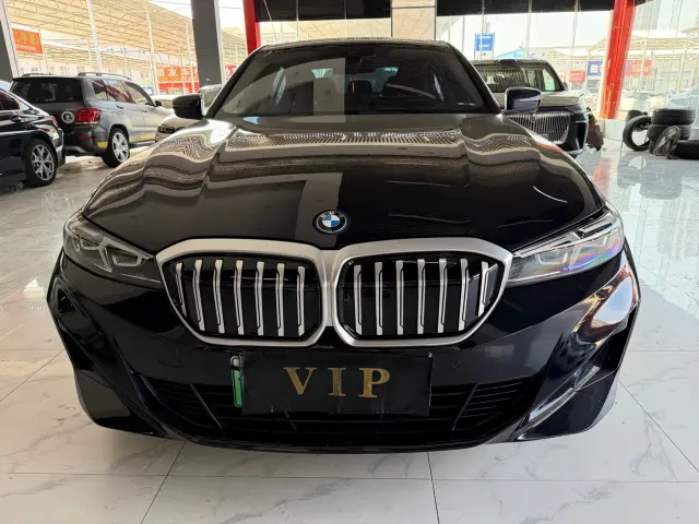 BMW i3 — Фото автомобиля 2