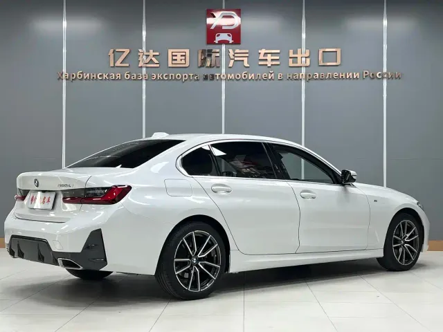 BMW 3 Series — Фото автомобиля 6