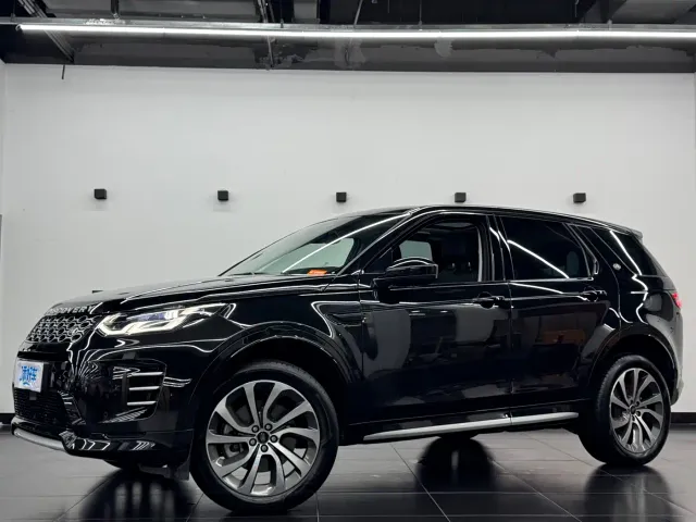 Фотография автомобиля — Land Rover Discovery Sport